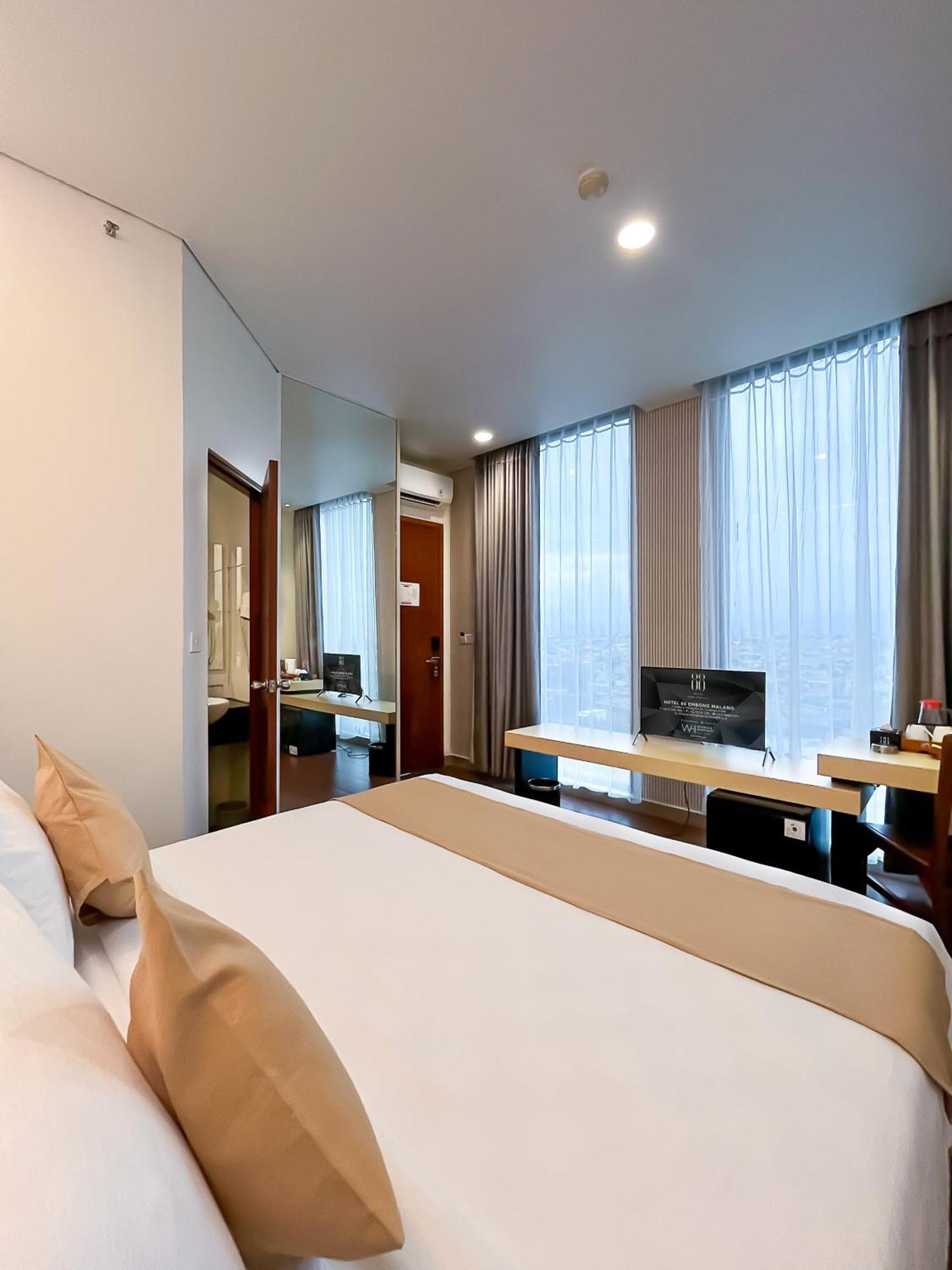 Hotel 88 Embong Malang Surabaya Exterior foto